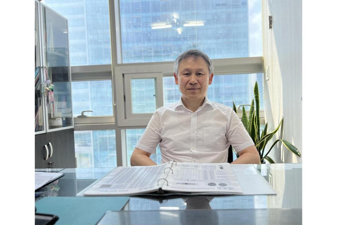 South Korean Man Overcomes Decades of Suffering From Illnesses Through Miraculous Practice