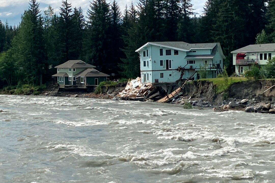 At Least 2 Buildings Destroyed in Flooding in Alaska’s Capital From Glacial Lake Water Release