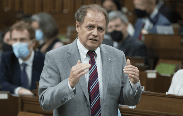 Liberal MP for Winnipeg North Kevin Lamoureux rises during question period in the House of Commons on May 2, 2022. (The Canadian Press/Adrian Wyld)