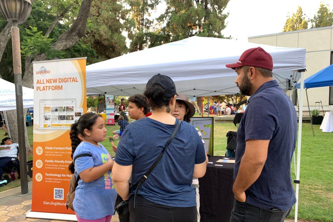 Gan Jing World Joins SoCal National Night Out Campaign Against Crime, Violence
