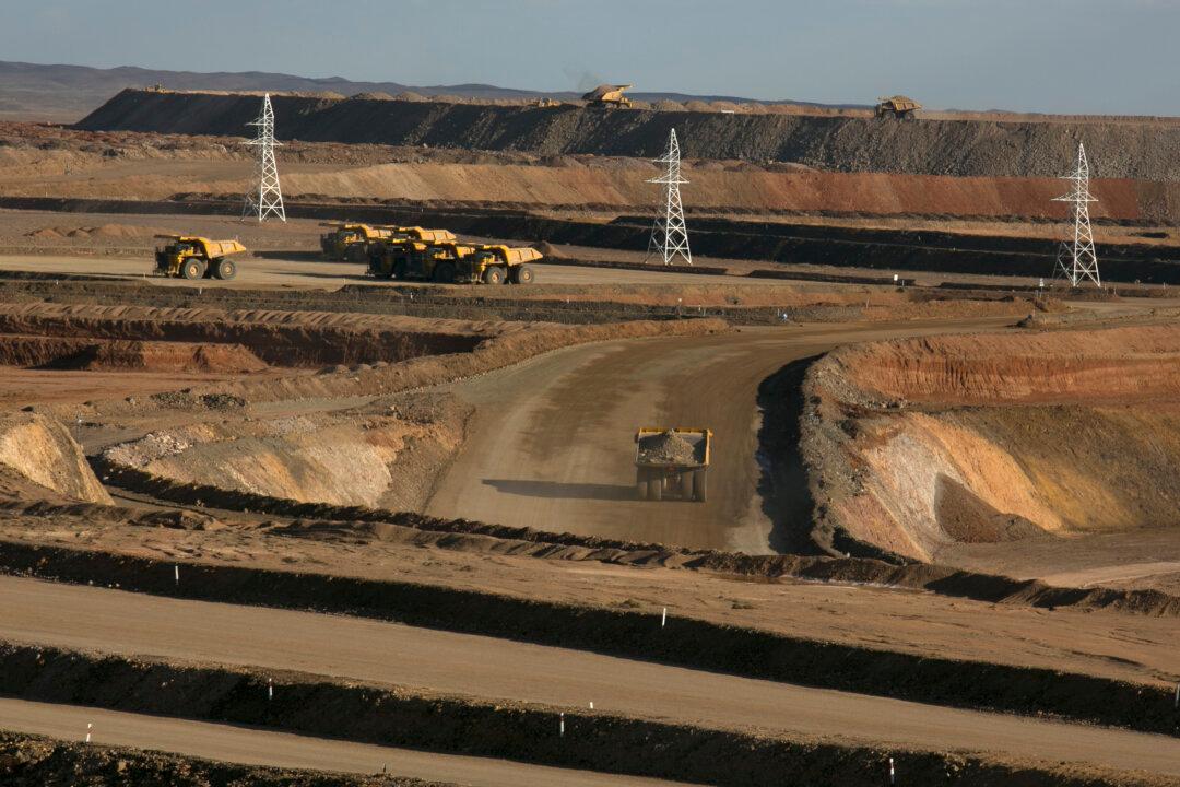 Mongolia Deepens Cooperation With US on Rare Earths to Deter China, Russia: Analysts