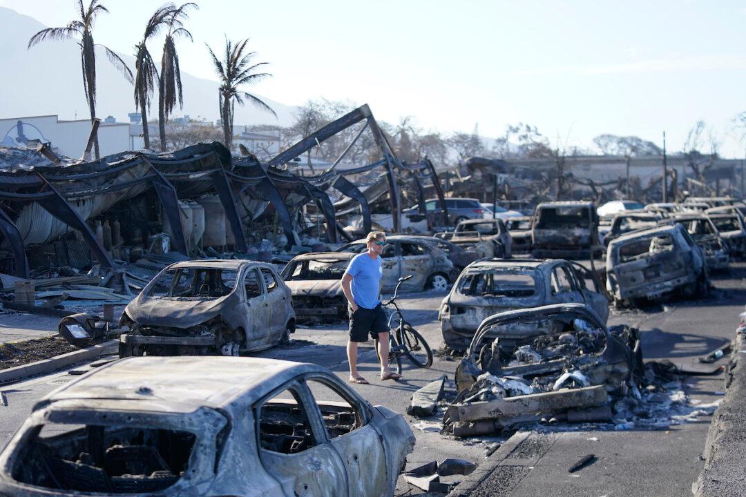 Death Toll From Hawaii Wildfires Rises to 80 as New Fire Prompts Evacuations