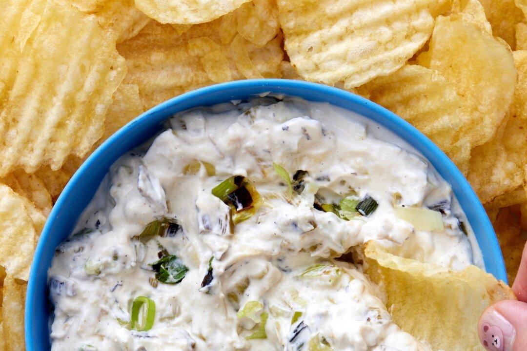 Sour Cream and Scallion Dip Will Be Gone in Minutes