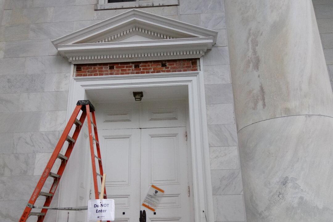 Donor Family Sues College for Stripping Ancestor’s Name From Campus Chapel