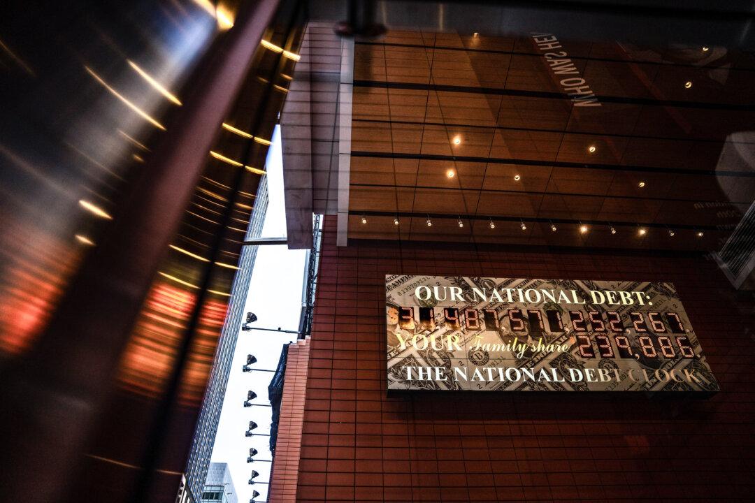 Interest Payments on America’s Public Debt Jump Above $1 Trillion Per Year: BI