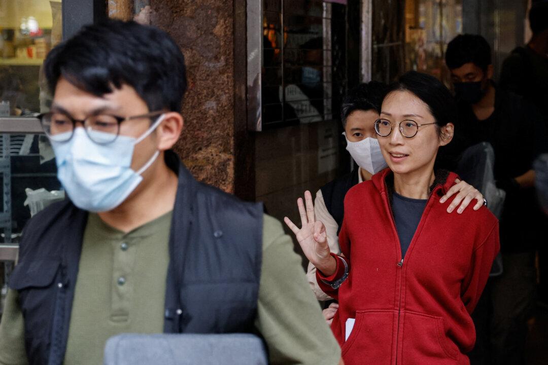 Hong Kong Police Arrest 10 People for Supporting Overseas Activists After 2019 Pro-Democracy Protests