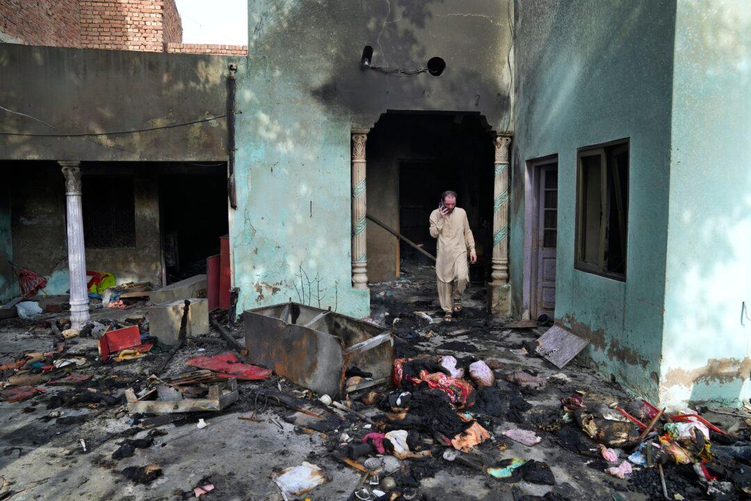 Pakistan Arrests 129 Muslims After Mob Attacks on Churches and Homes of Minority Christians