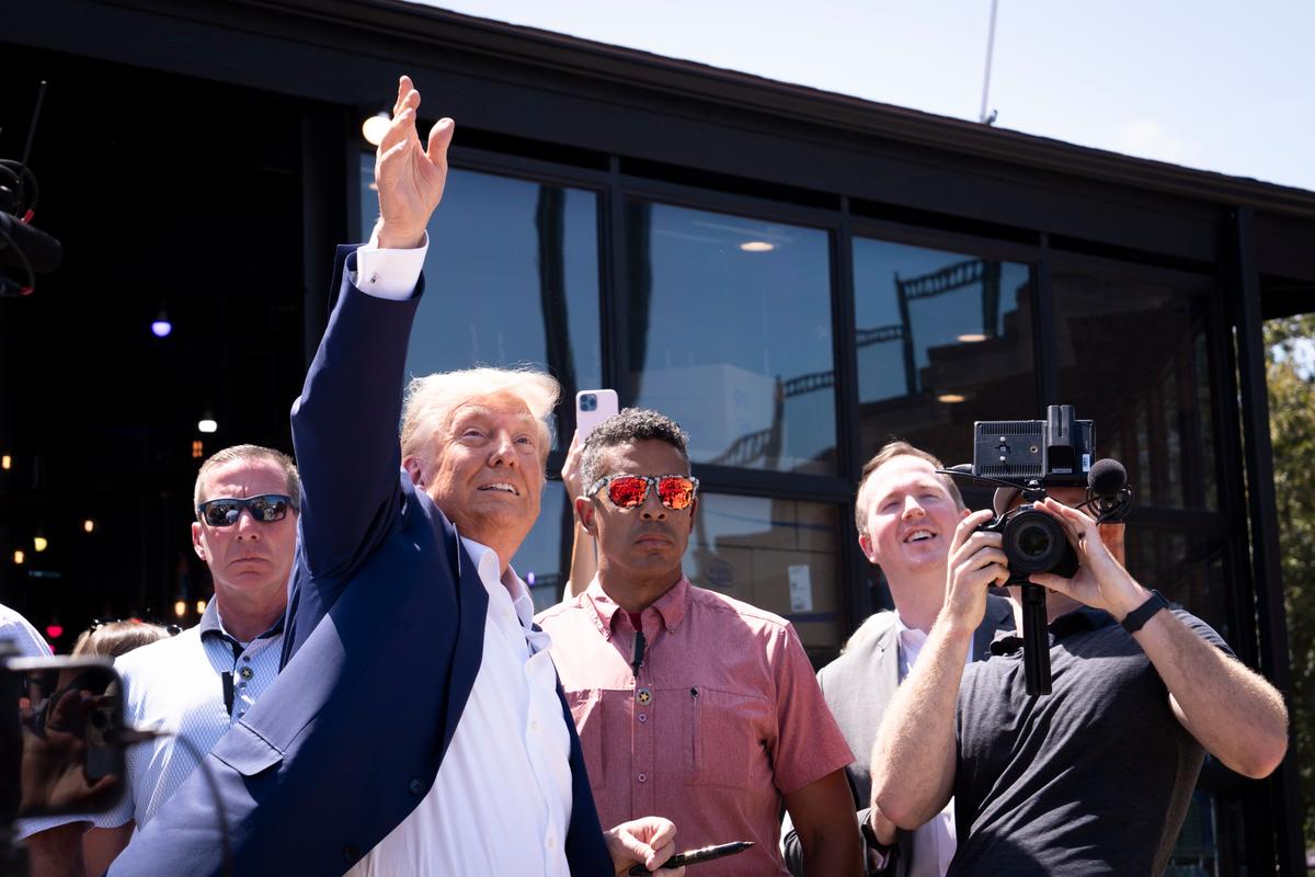 Trump Defends Tariff Plan After Criticism