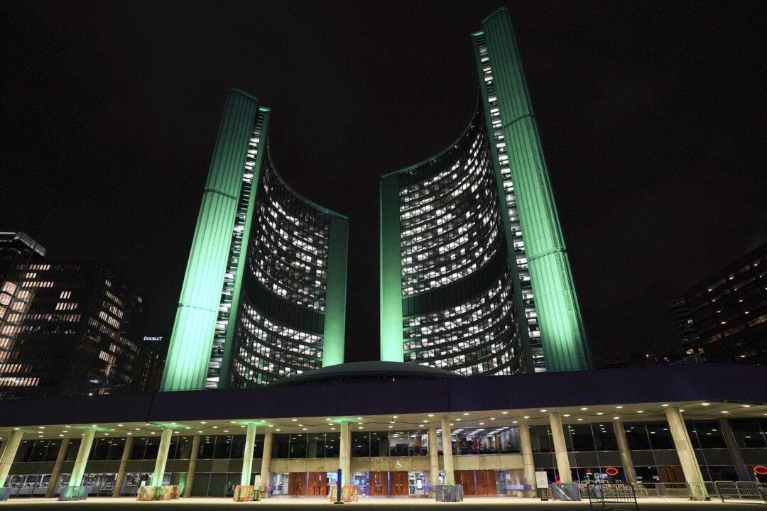 Toronto Exploring New Taxes, Parking Levy to Tackle Budget Deficit