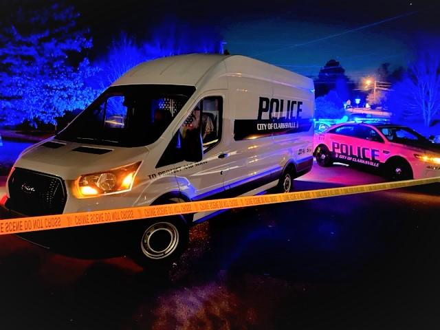 Brothers Killed, Four Officers and Victim Wounded in Tennessee Hostage Situation