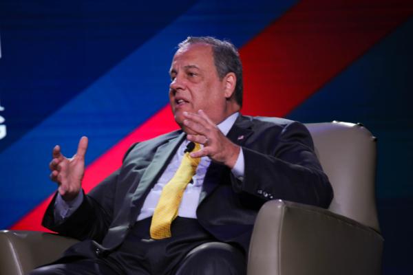 Former New Jersey Gov. Chris Christie speaks at The Gathering in Atlanta on Aug. 19, 2023. (Justin Kase/The Epoch Times)