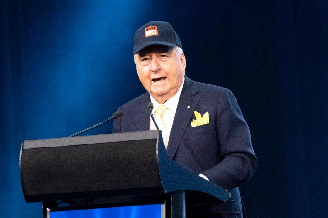 ‘Grossly Offensive’: Conservative Broadcaster Alan Jones Denies Allegations of Indecent Assault