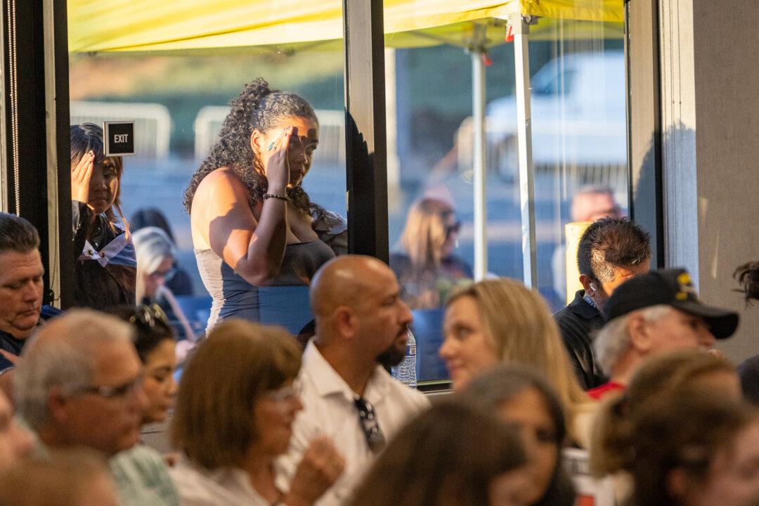 More California School Districts Decide to Inform Parents of Child’s Gender Status