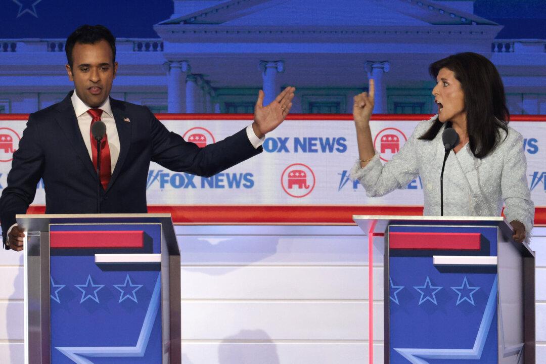ANALYSIS: Ramaswamy Steals the Spotlight at GOP Debate