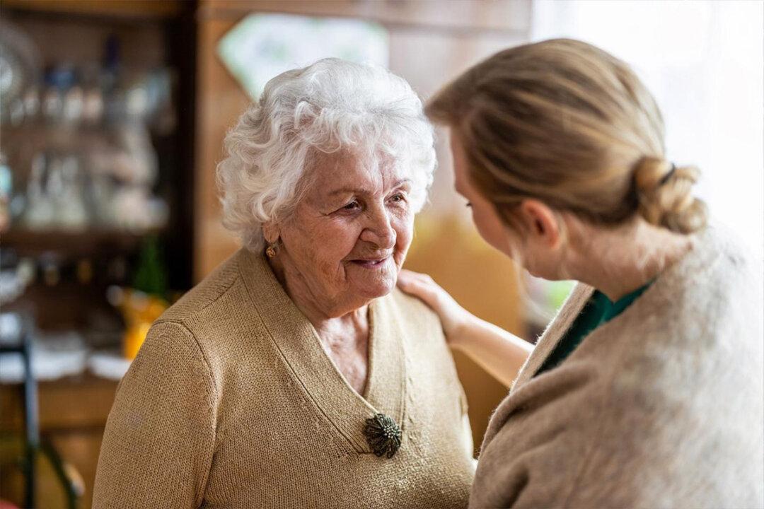 Acupuncture Improves Dementia Symptoms, Enhances Concentration