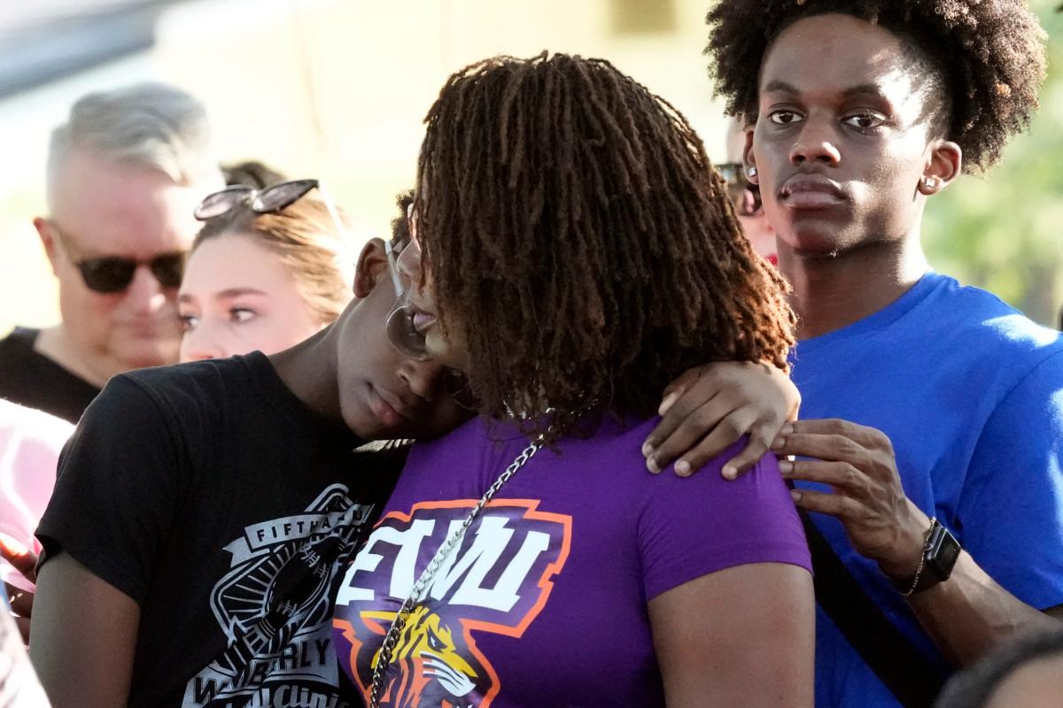 Residents gather at a prayer vigil for the victims of an Aug. 26 shooting in Jacksonville, Fla., on Aug. 27, 2023. (John Raoux/AP News)