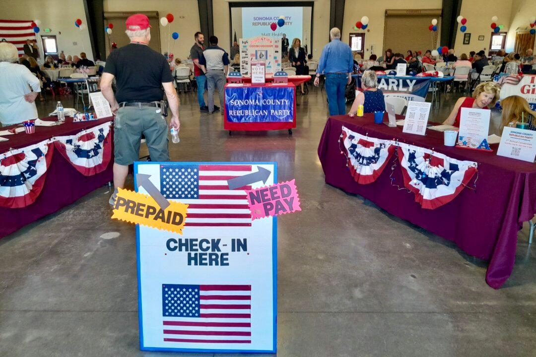 Candidates, Voters Seeking Change Gather at Northern California County GOP Convention