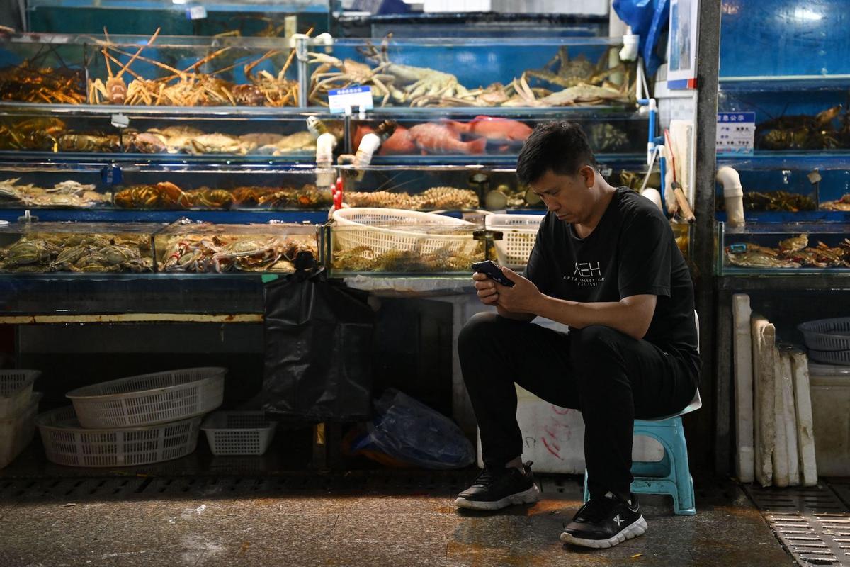 Propaganda Game: China’s Boycott of Japanese Seafood Hits Domestic Fishing Industry