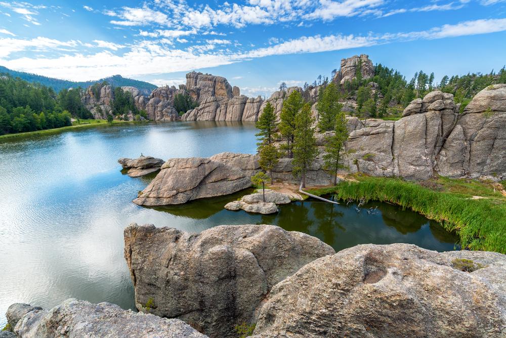 Sylvan Lake in Custer State Park. (Jess Kraft/Shutterstocck)