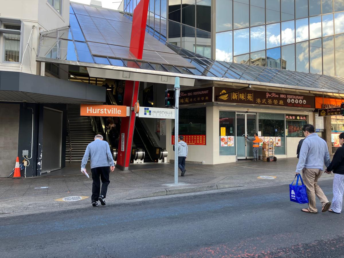 Wining and Dining in China: 3 Ex-Councillors Found Engaging in Corruption