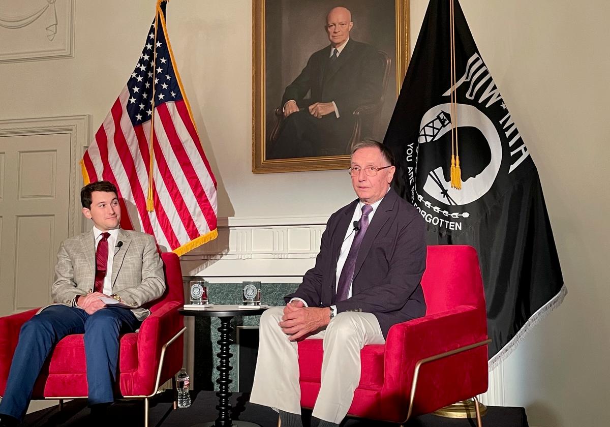 ‘Captured: Shot Down in Vietnam’: Former POW Shares His Story at Nixon Museum