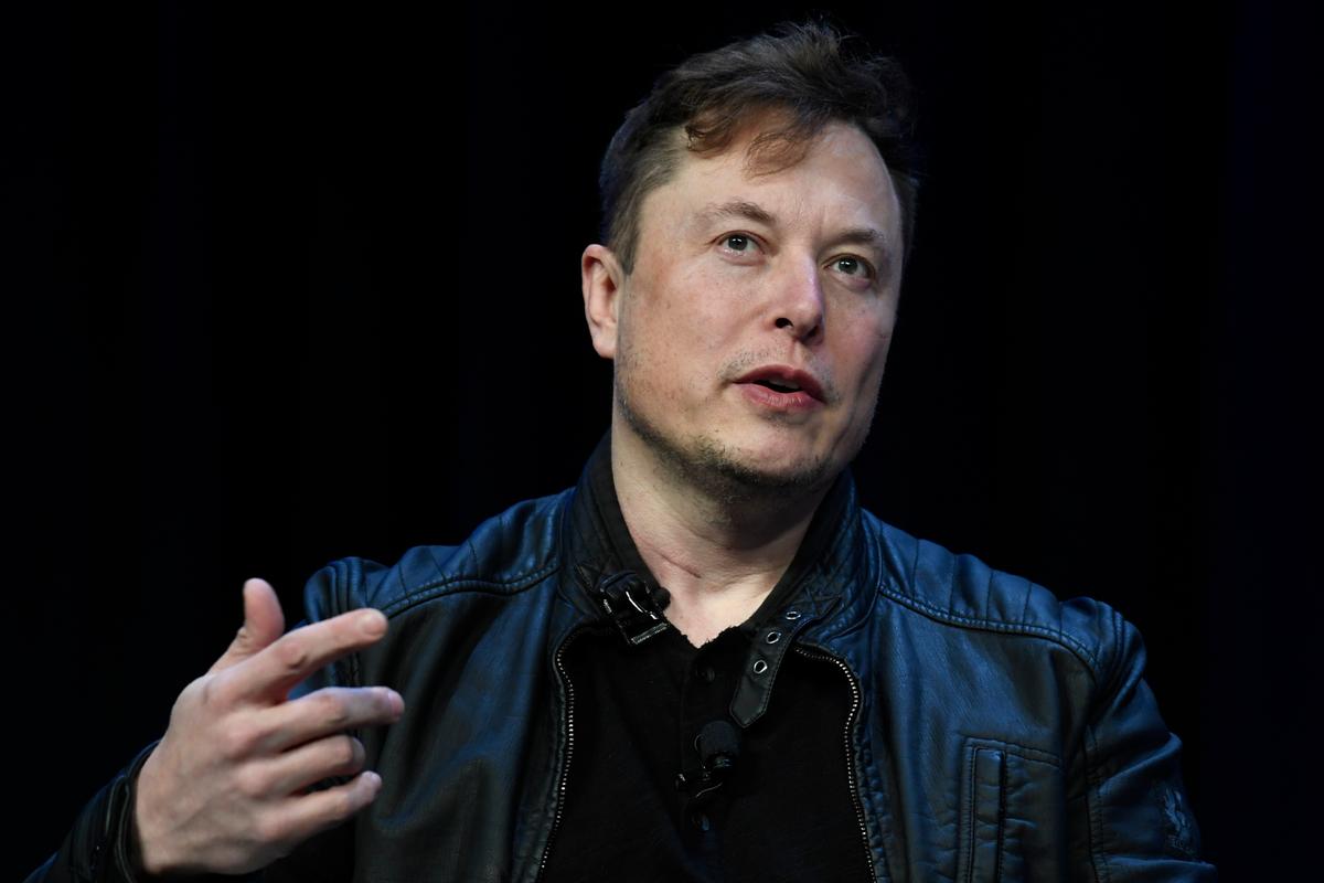 Elon Musk Raises Tesla Pay for AI Engineers to Retain Talent Amid OpenAI Poaching Threat