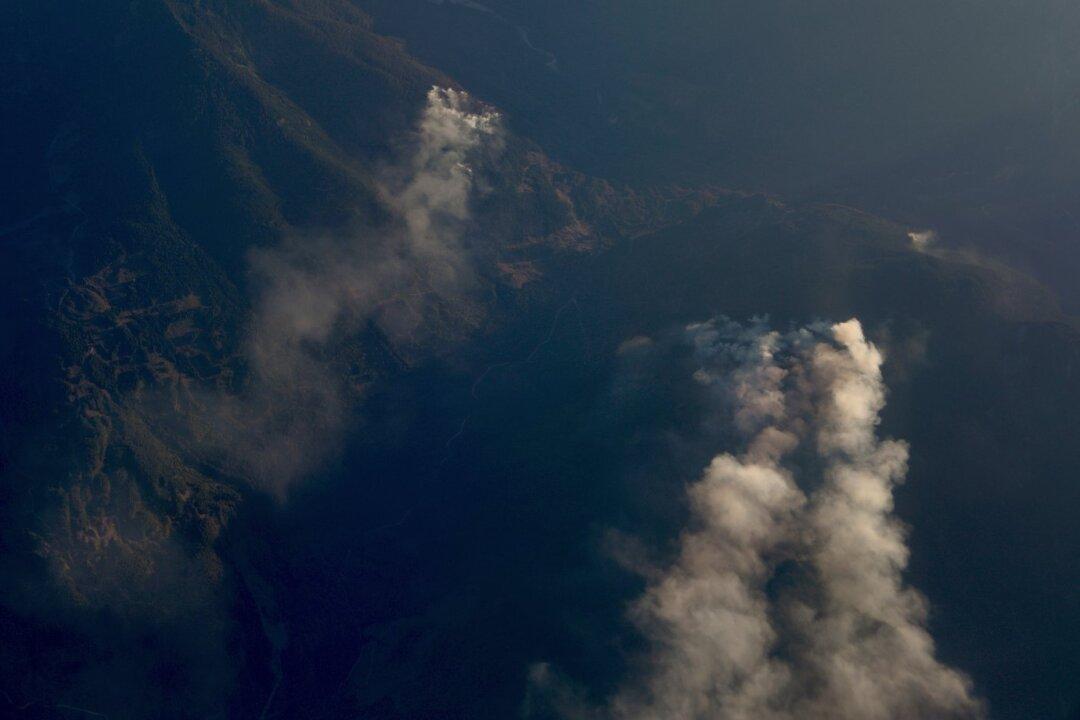 Some Evacuation Orders to Lift in BC, but Wildfire Disruptions Drag On