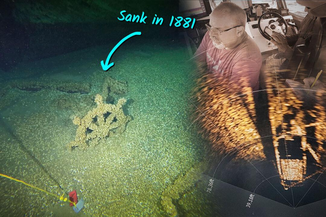 Researchers Find Shipwreck From 1881 Nearly Intact Carrying Coal in Great Lake With Anchor, Gear