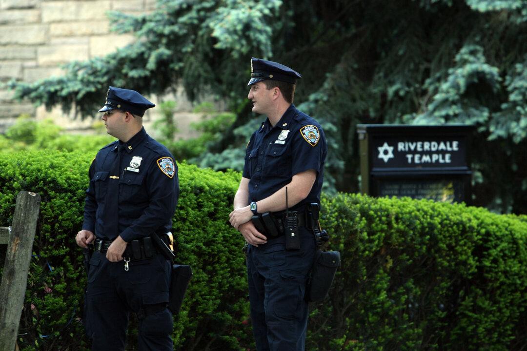 Last ‘Newburgh Four’ Prisoner Released, Judge Says FBI ‘Invented Conspiracy’ in Post-9/11 Plot