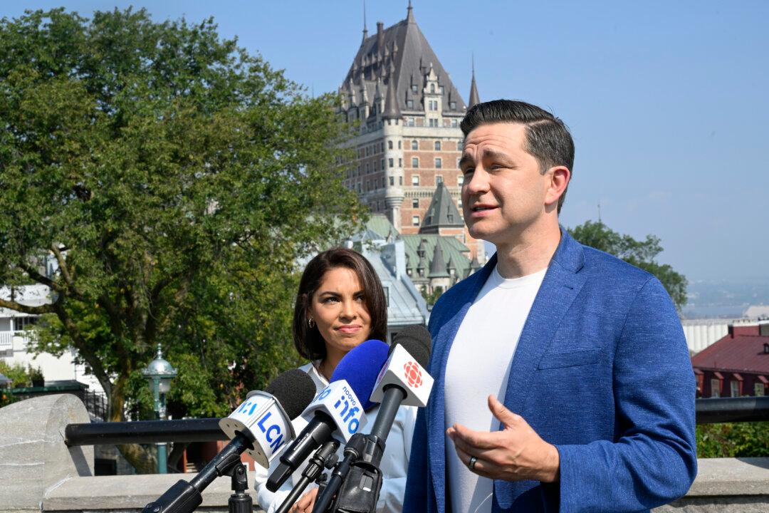 Poilievre Takes Aim at Bloc Québécois Ahead of Party Convention in Quebec City