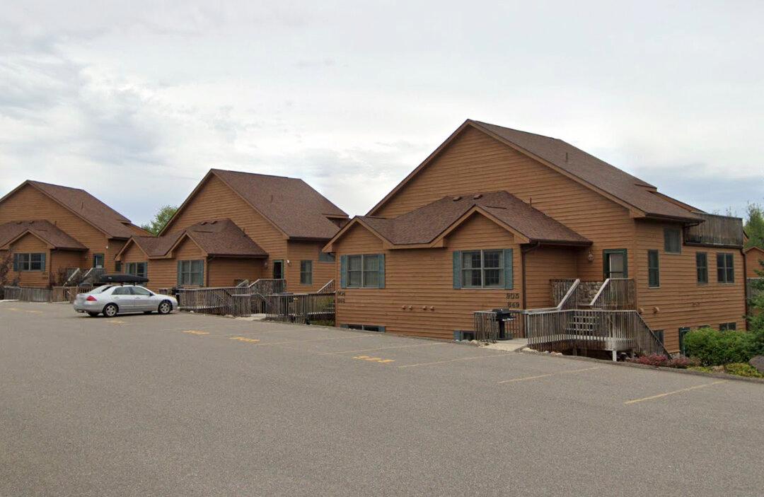 3 People Found Dead at Northern Minnesota Resort; Police Say No Threat to the Public
