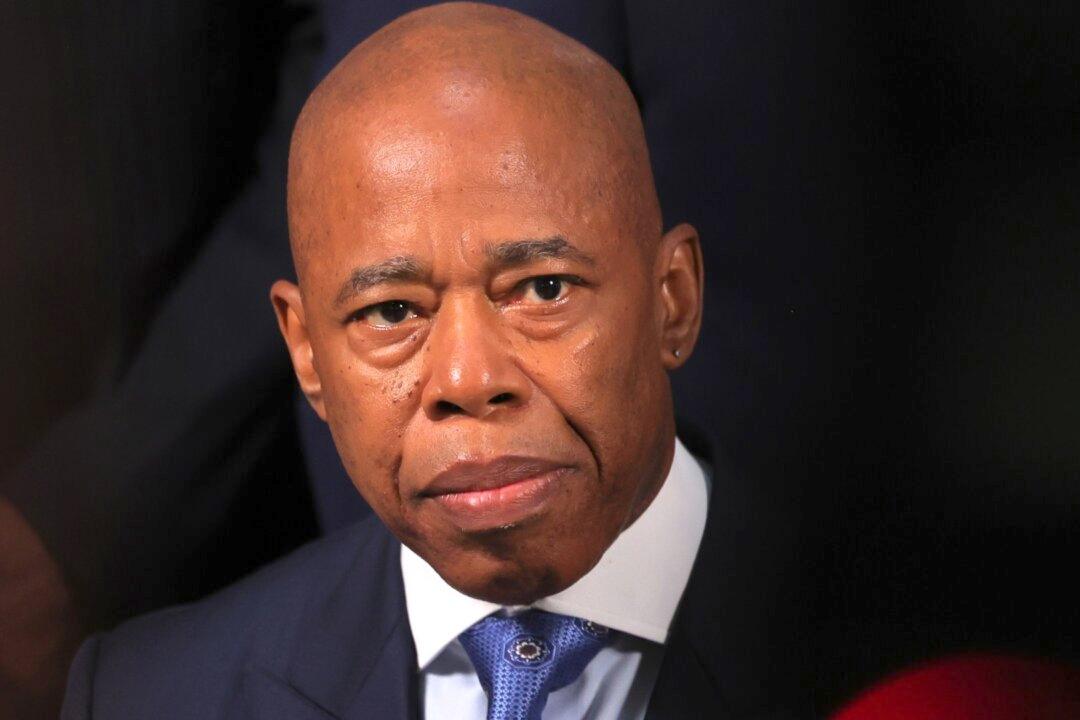 Mayor Adams Warns Influx of Illegal Immigrants Will ‘Destroy’ NYC