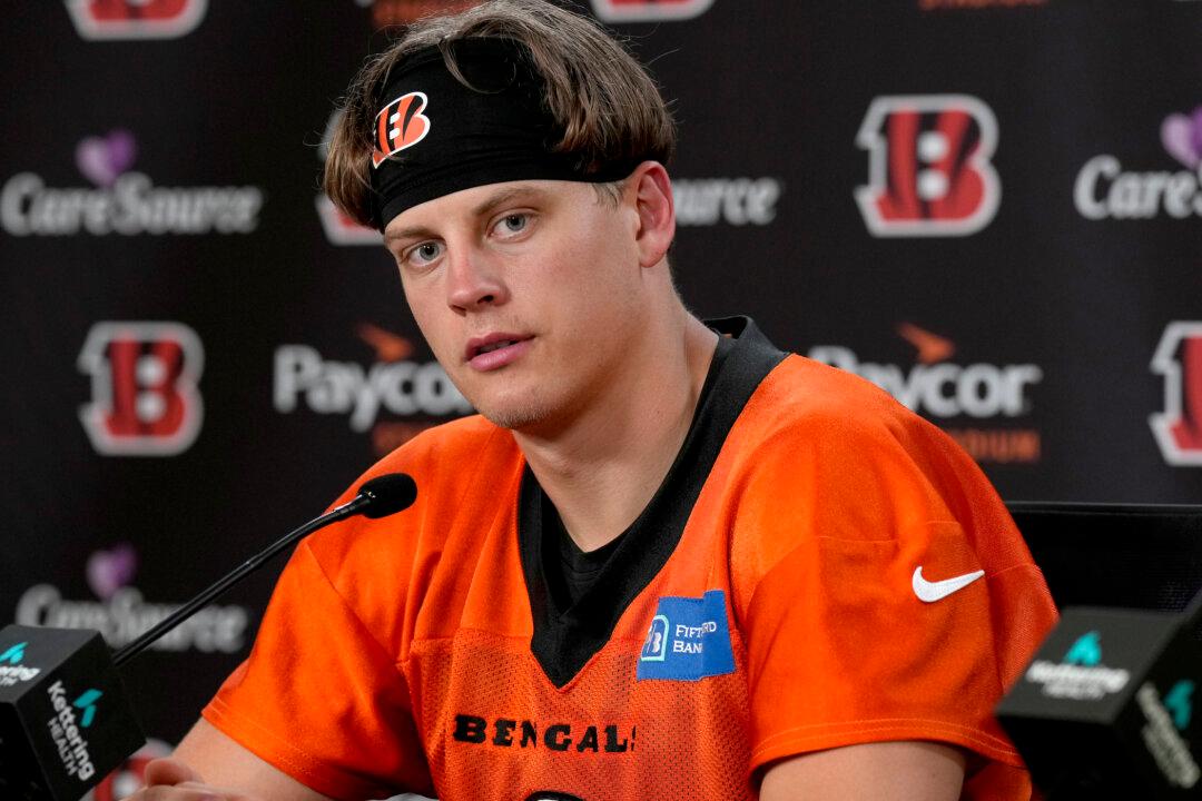 Bengals QB Joe Burrow Becomes NFL’s Highest-Paid Player With $275 Million Deal, AP Source Says