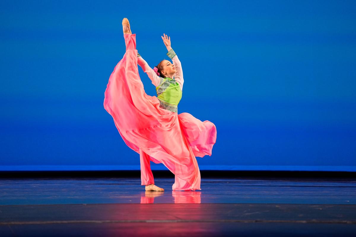 Dancers take to the stage for the preliminary round of the NTD International Classical Chinese Dance Competition in Purchase, New York, on Sept. 8, 2023. (Larry Dye)