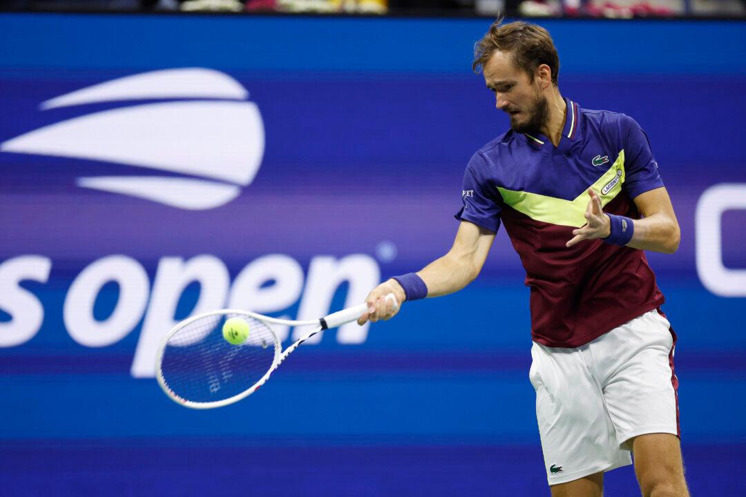Daniil Medvedev Ousts US Open Defending Champion Carlos Alcaraz to Reach the Final. Djokovic Awaits