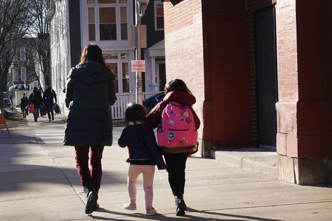 New California Law Aims to Offer Bilingual Child Care