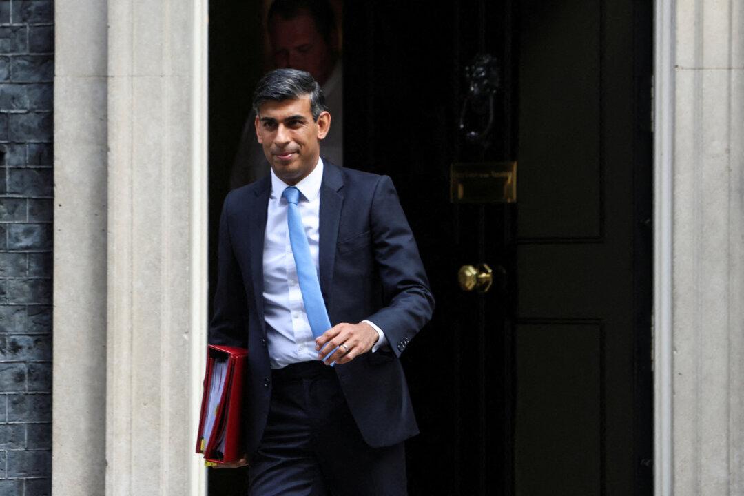 Sunak Claims Success as Annual Inflation Rate Drops to 4.6 Percent