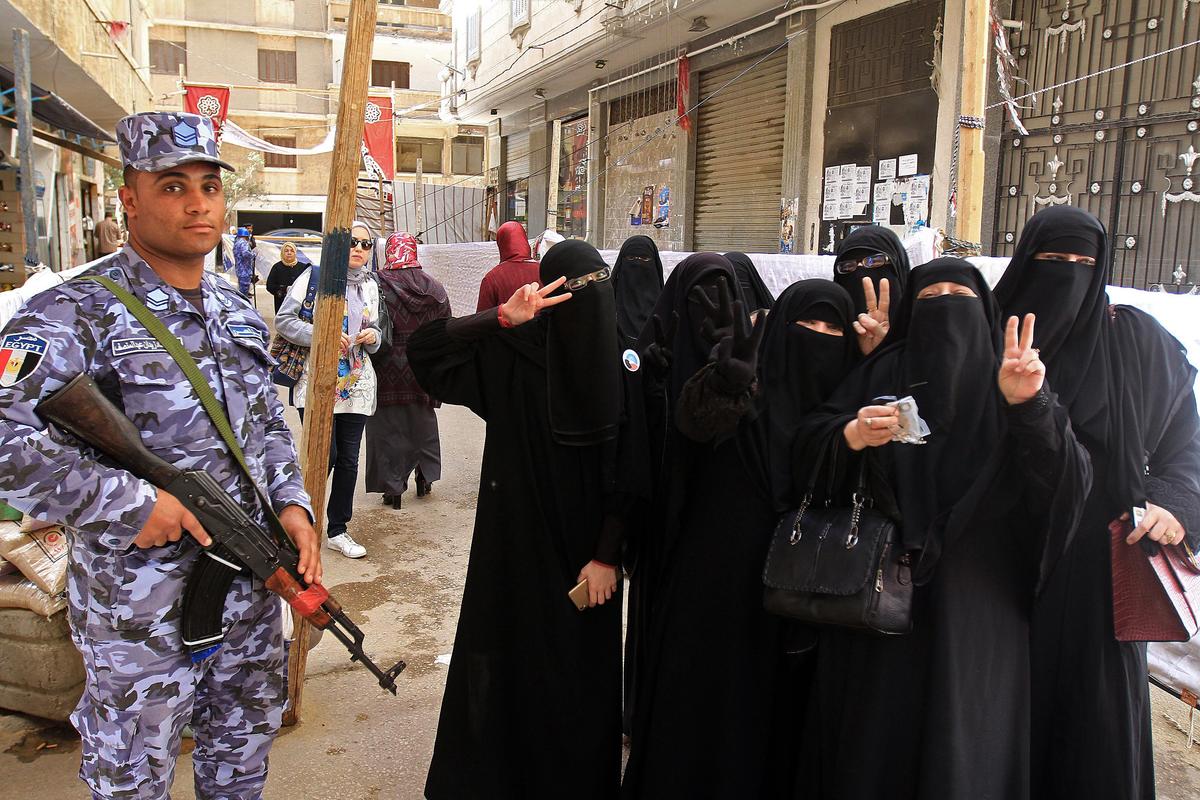 Egypt Bans Girls From Wearing Face Veil While Attending Schools