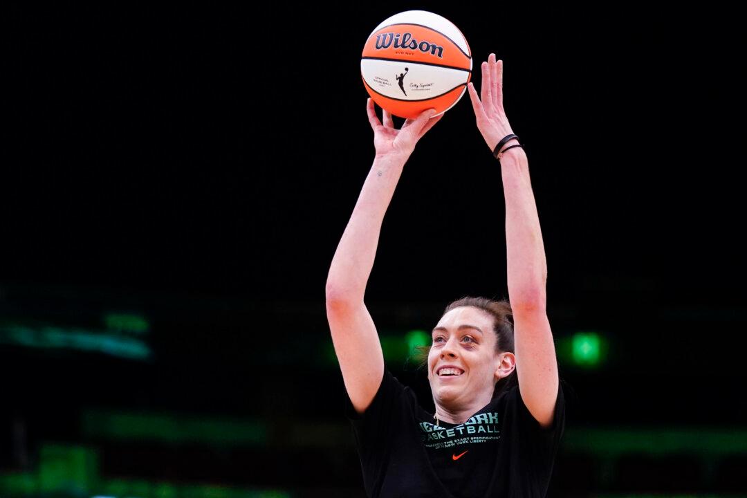 Breanna Stewart Edges A'ja Wilson for AP WNBA Player of the Year Honors by 1 Vote