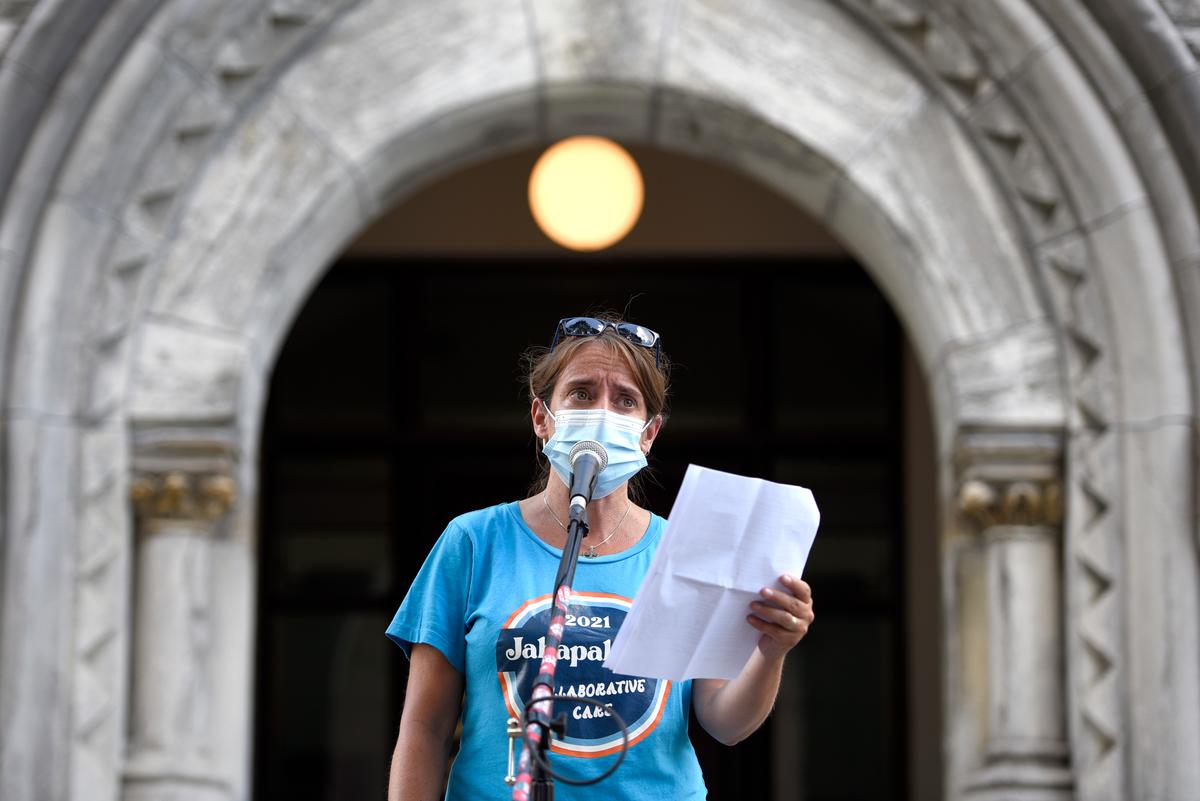 Ottawa School Board Votes Not to Censure Trustee for Comments on White Supremacy