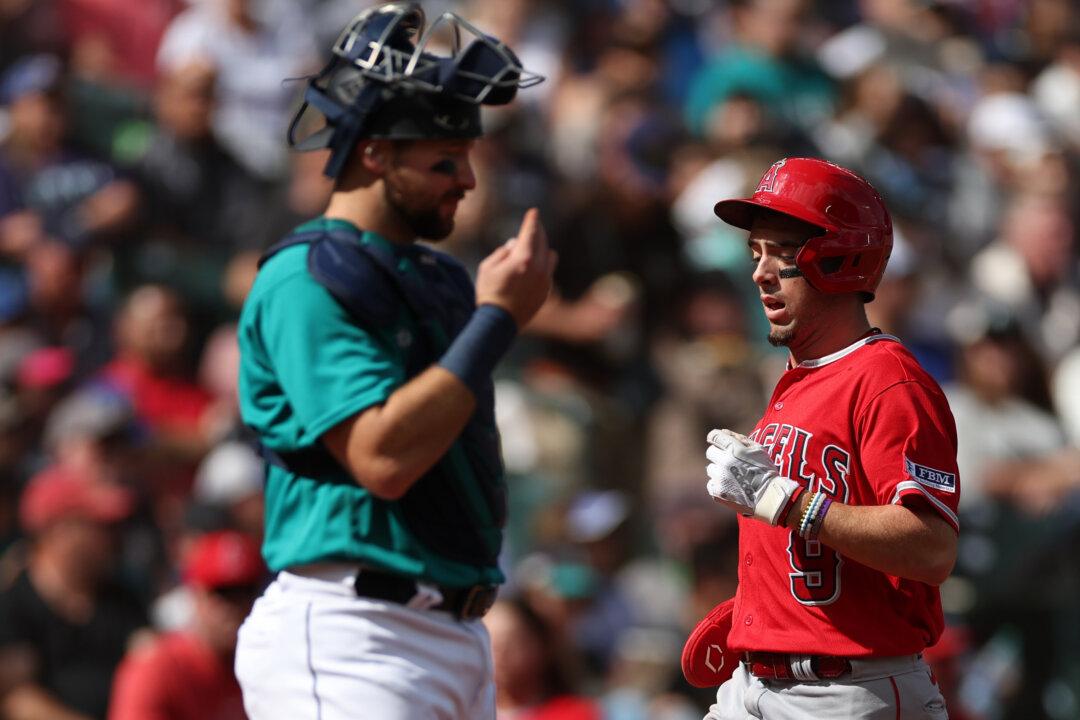 Julio Rodríguez Scores the Game-Winning Run After Being Walked as Mariners Beat Angels 3–2