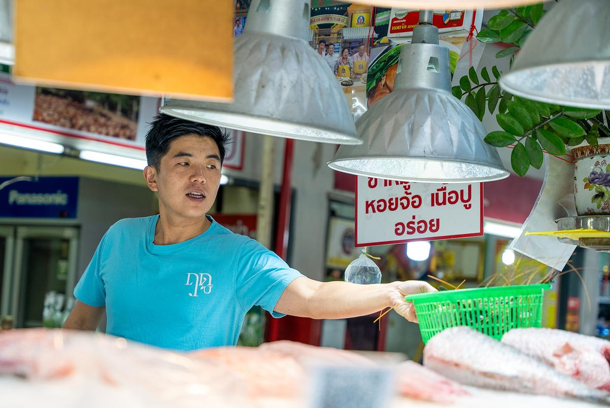 A Bangkok Chef Took a Radical Approach to Thai Cooking. Now the World’s on Notice