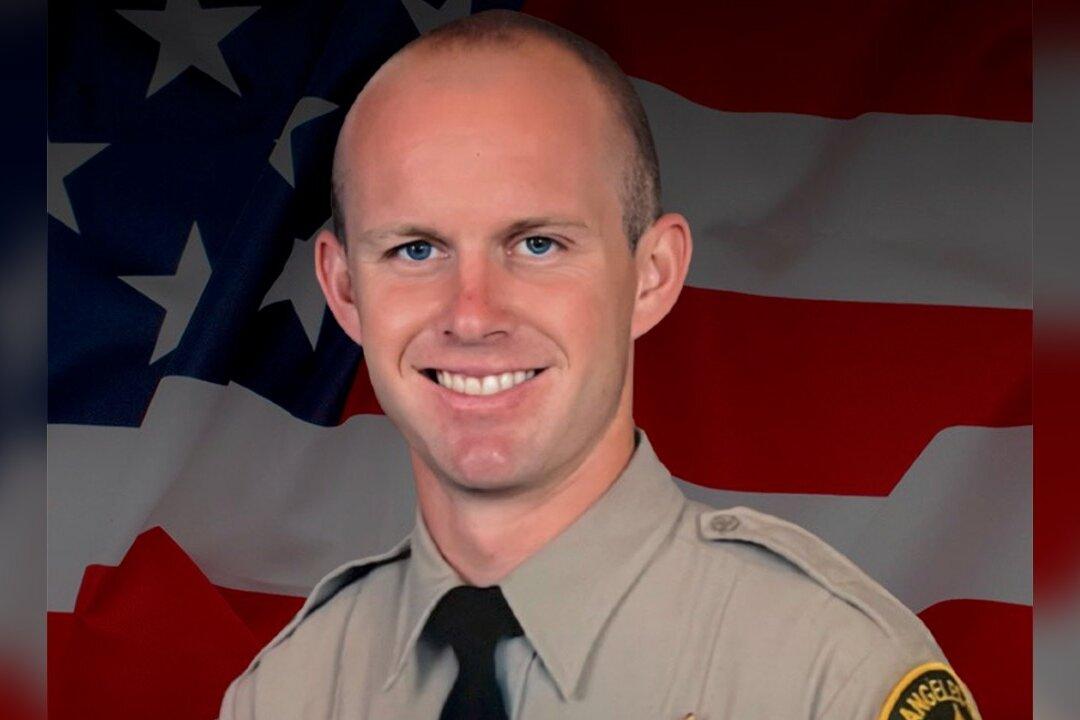 $250,000 Reward Offered as Detectives Search for Assailant Who Shot Los Angeles County Sheriff’s Deputy