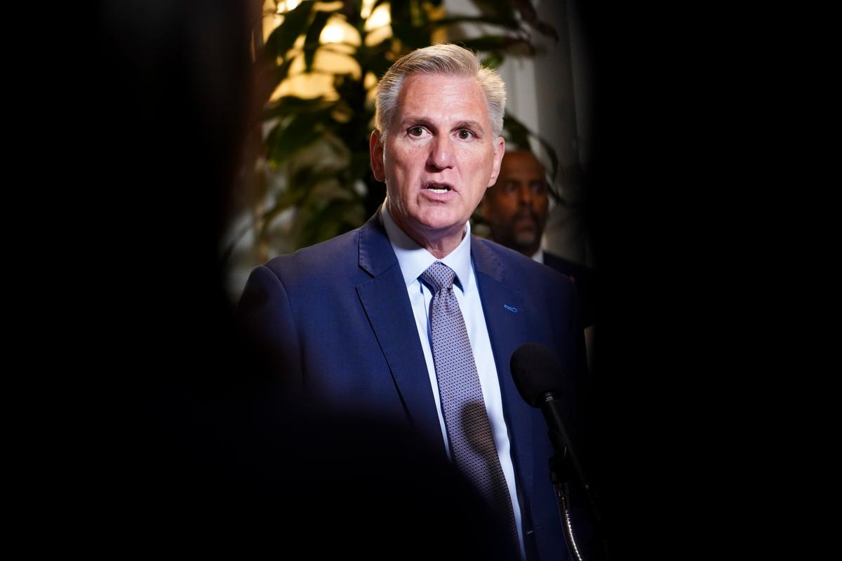 Democrats Say They Won’t Bail Out McCarthy Ahead of Crucial Vote on Ouster Push