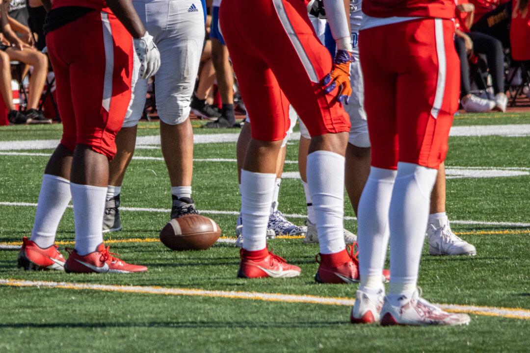 San Clemente Embracing Huge Football Challenge Against St. John Bosco
