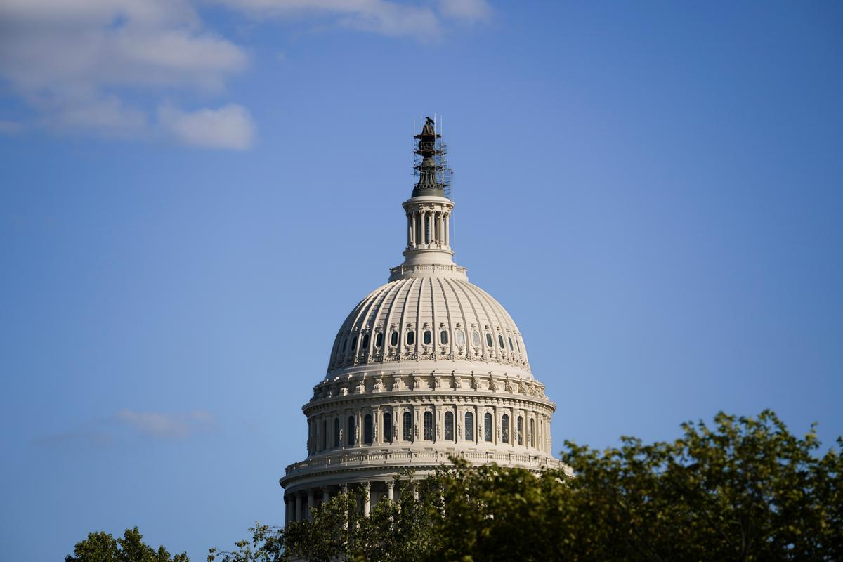 House Unveils Stopgap Bill to Fund Government
