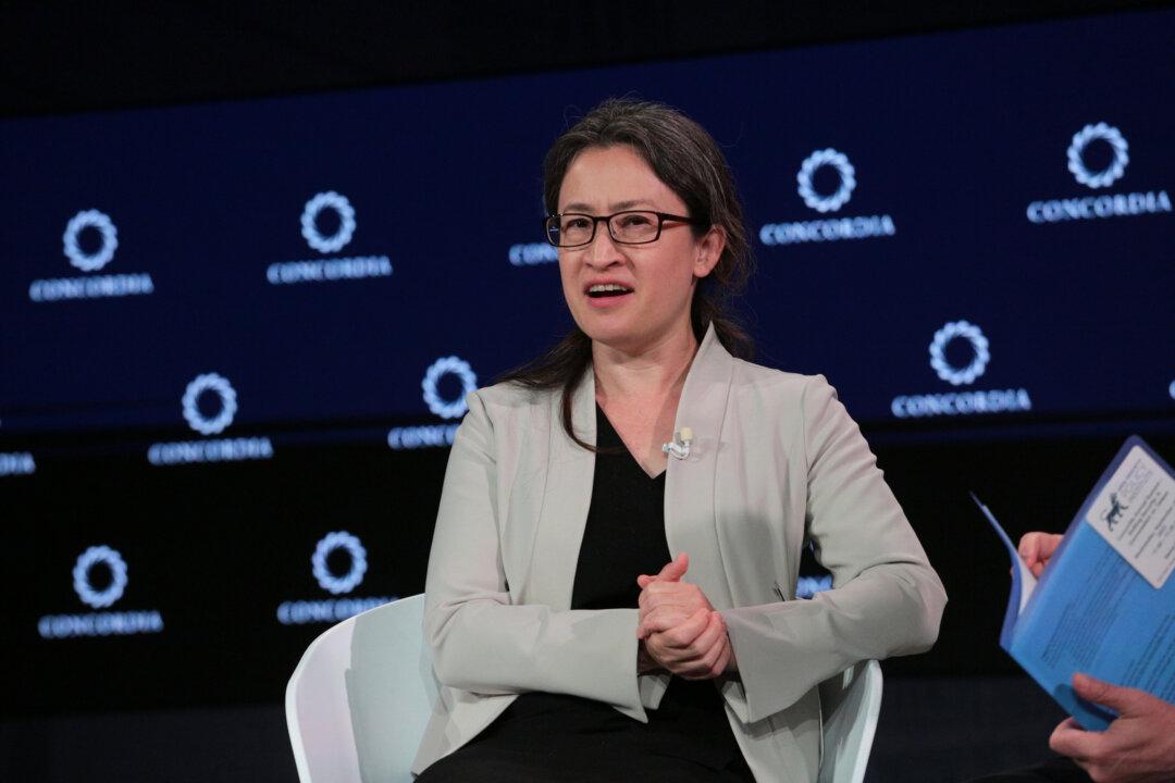 Taiwan’s Vice President-Elect Visits Czech Republic, Defying CCP