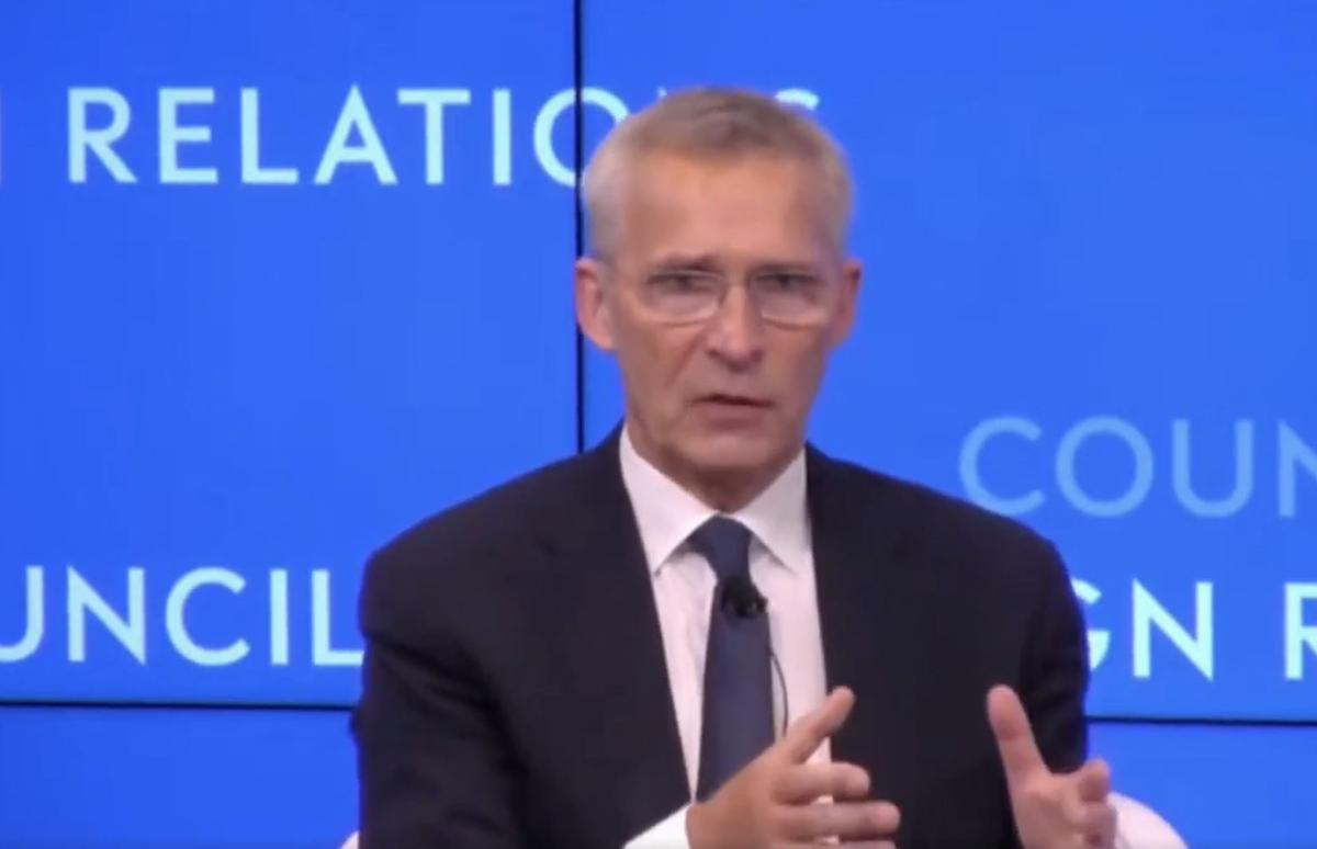 NATO Chief Warns of ‘Bad News’ From Ukraine Amid Report of Secret High-Level Talks
