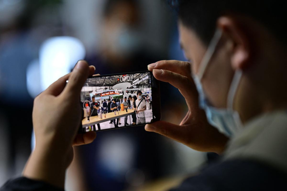 Will ‘Woke’ California Hand Tech Industry to China?