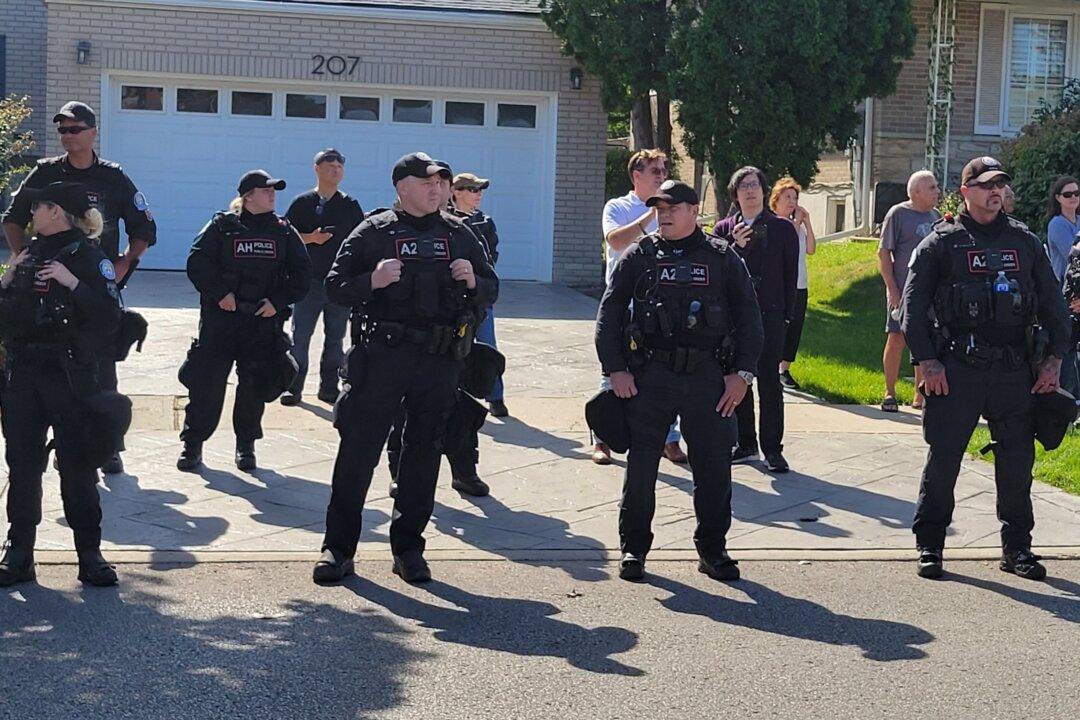 Toronto Police Make Arrests as Violence Erupts at Anti-Gender Ideology Protest